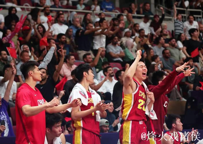 中国男篮热身赛四连胜 以赛为镜完成亚洲杯前“彩排”