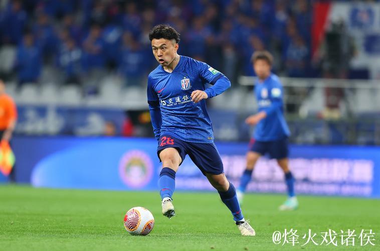 国足特训定位球独缺金左脚 申花中场暂不会离队 国足特训定位球独缺金左脚 申花中场暂不会离队